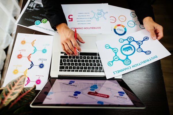 Maîtrisez internet marketing : astuces et tendances à suivre